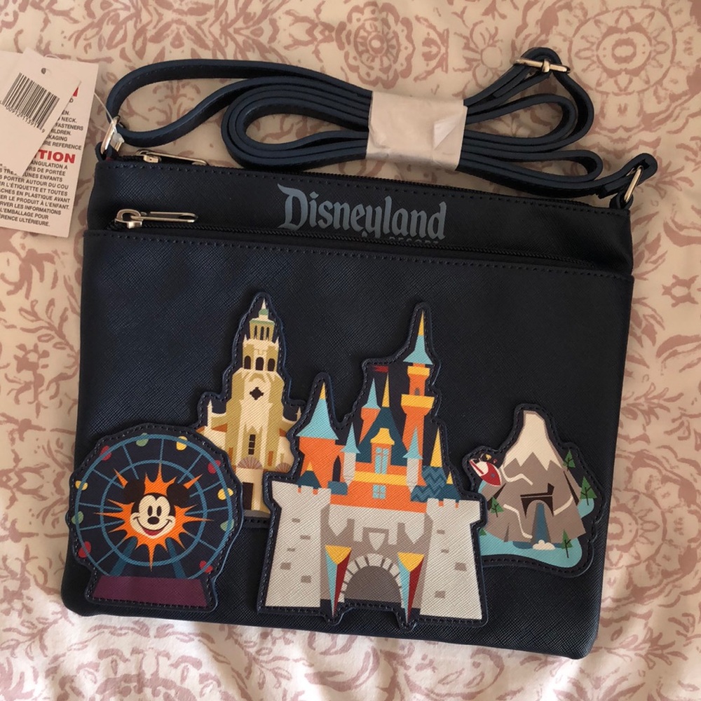 New with Tags Disney Purse